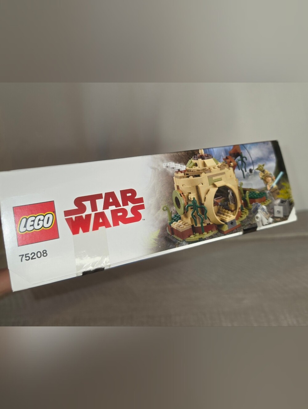 New! LEGO Star Wars Yoda's Hut 75208 Building Set - Picture 5 of 6